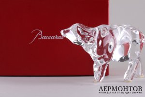 Статуэтка Бык. Франция, фирма Baccarat. Хрусталь, резьба. Символ 2021 года.