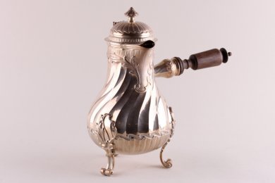 Кофейник в стиле рококо. Fray. Серебро 950 пробы. Франция, Париж, втор. пол. XIX в.