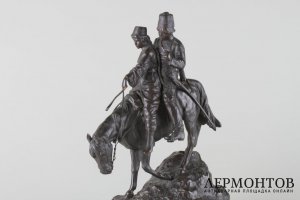 Скульптура Казак с казачкой. Бронза, конец 19 века. Скульптор Альберт Мориц Вольф