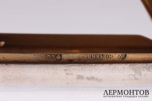 Портсигар со живописной сценой. П. Овчинников. Эмаль, серебро 88. Российская империя