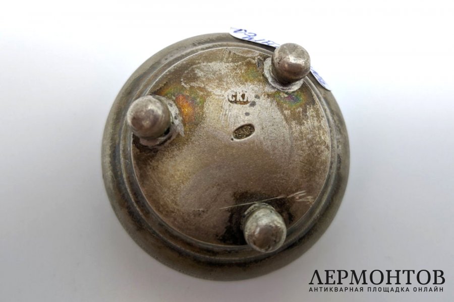 Солонка с местом под монограмму. Серебро 84 пр. Российская империя, Левин И.К., 1900е