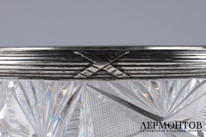 Ваза для фруктов в стиле неоклассика. Россия,  К. ФАБЕРЖЕ, 1908 - 1917 гг. Серебро 84, хрусталь.