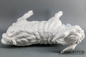 Большая статуэтка Козленок. Фарфор, роспись. СССР, Дулево, А.Г. Сотников, 1950-1960е.