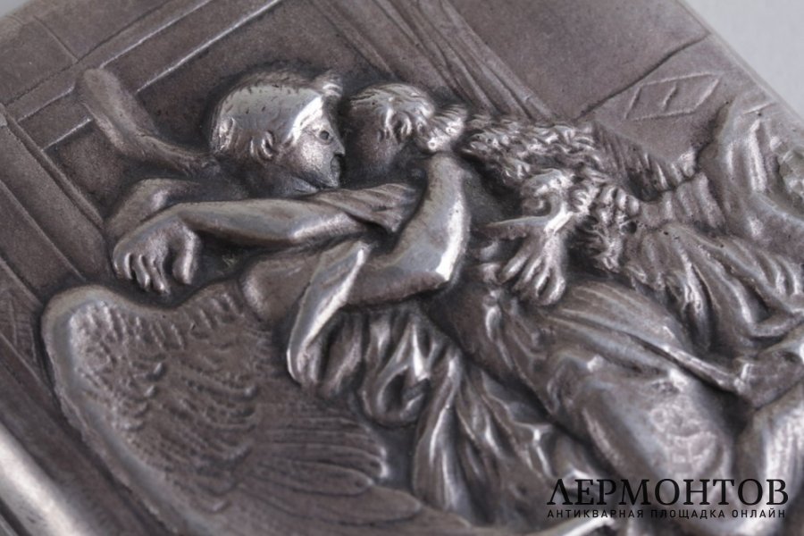 Портсигар в стиле Модерн. Тамара и Демон. Москва, 1908-1917 гг. Серебро 84 пробы.