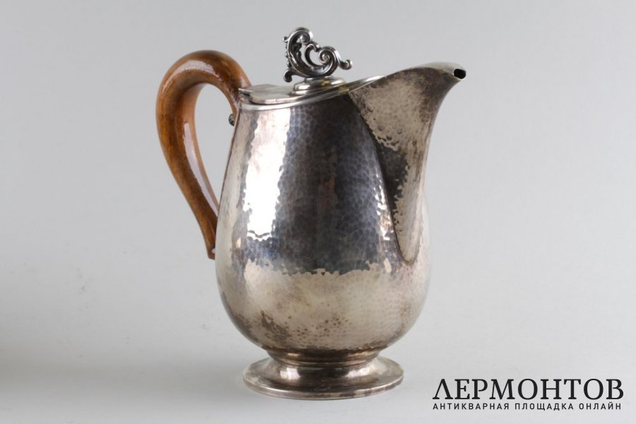 Чайно-кофейный сервиз в стиле art deco. Серебро 800 пробы. Италия, 1935-45 гг.