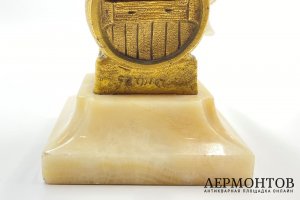 Скульптура Вакханка. Франция, Париж, J. Garnier, 1910-е гг. Бронза, кость, оникс.