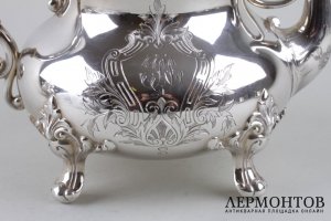 Чайник в неоклассическом стиле Fizaine. Серебро 950 пробы. Франция, XIX век.