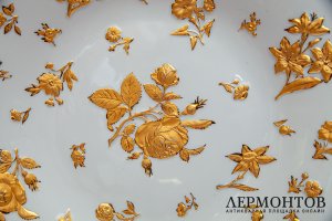 Блюдо Розы. Фарфор, золочение. Германия, Мейсенская фарфоровая мануфакрура. 1 пол. 20 в. 