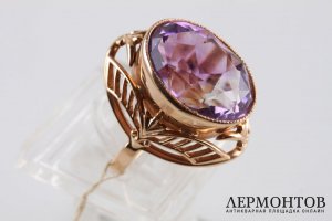 Кольцо с аметистом. Золото 583 пробы. XX в.