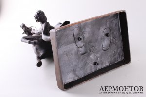Конь с упавшим всадником. П.К. Клодт. Чугун. СССР, Касли, 1958