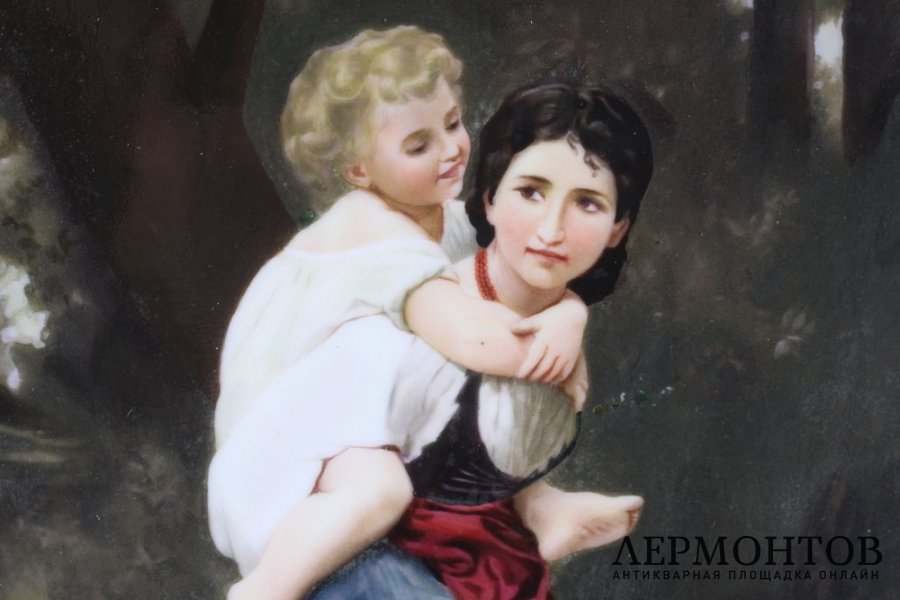 Пласт Девочка, несущая малыша на плечах. Фарфор, живопись. KPM. Германия
