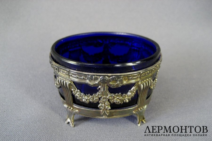 Солонка. Серебро 950 пробы. Франция, XIX век.