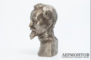 Бюст Феликса Эдмундовича Дзержинского. СССР, ск. О. С. Ключкин, 1970-1980 гг. Металл.