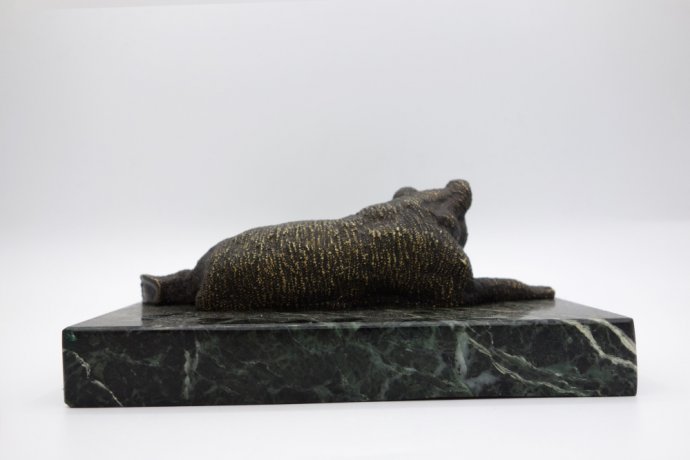 Скульптура Лежащий медведь. Россия, частный бронзолитейный завод, 2 половина 19 в.