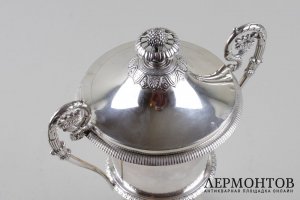Конфетница в стиле ампир. Courtois. Серебро 950 пробы. Франция, XIX век.