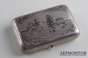 Портсигар с черневым узором. Серебро 84 пробы. Российская империя.