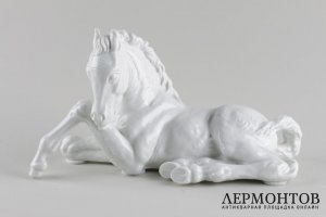 Статуэтка Лежащий жеребенок. Фарфор. Германия, Мейсен
