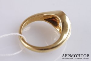 Кольцо с бриллиантом 1,47 ct.  Золото 750 пробы. Европа