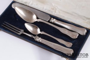 Набор эгоист из четырех предметов. 1854 год. Серебро 800 пробы. Австрия
