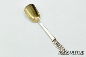 Совок для сахара. Таллин, 1950-е гг. Серебро 875 проба, лить, чеканка, золочение.