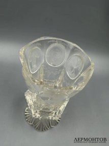 Кубок с гравированными медальонами. Хрусталь, Европа, 1860–1880 годы