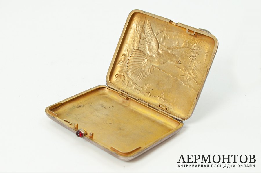 Портсигар Глухарь на току. СССР, Московская ювелирная фабрика, 1953 год. Серебро 875 