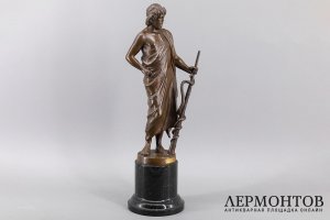Скульптура Эскулап, бог медицины. Европа, 1-я половина ХХ века. 