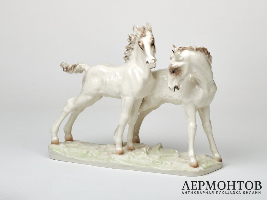 Статуэтка «Жеребята». Фарфор, Lorenz Hutschenreuther, Германия, 1970–1985 годы