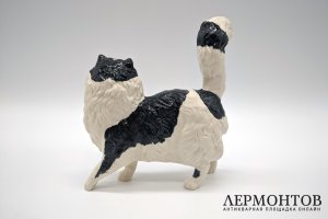 Статуэтка Кошка. Фарфор, роспись. Англия,  Royal Doulton, 1930-60е гг.