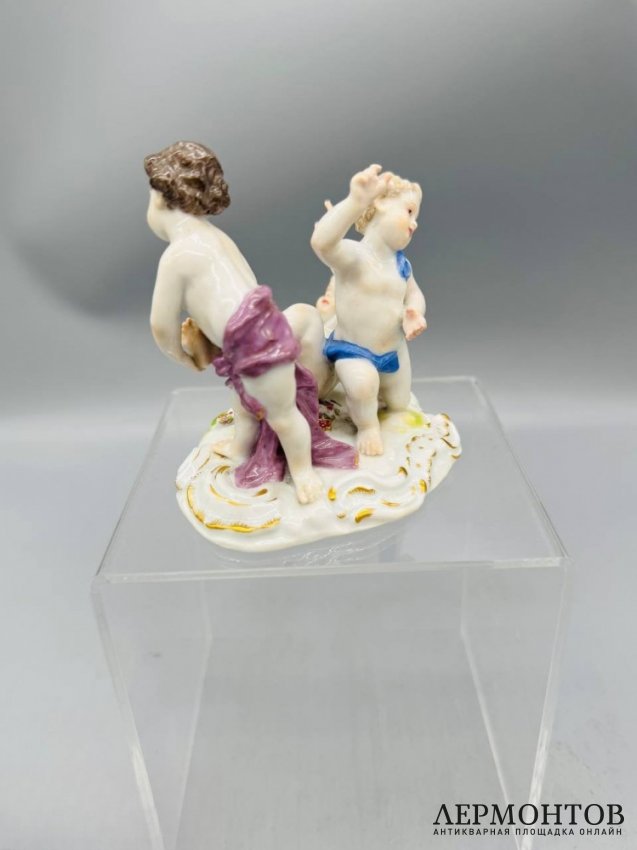 Статуэтка «Играющие путти». Фарфор, роспись, Meissen, Германия, 2-я половина 19 века