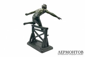 Скульптура Бег - атлетика. Франция, Париж, D. H. Chiparus, 1920-е гг. Шпиатр.