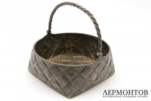 Конфетница Лукошко в русском стиле. Серебро 84 пробы. Россия, 1908 г.