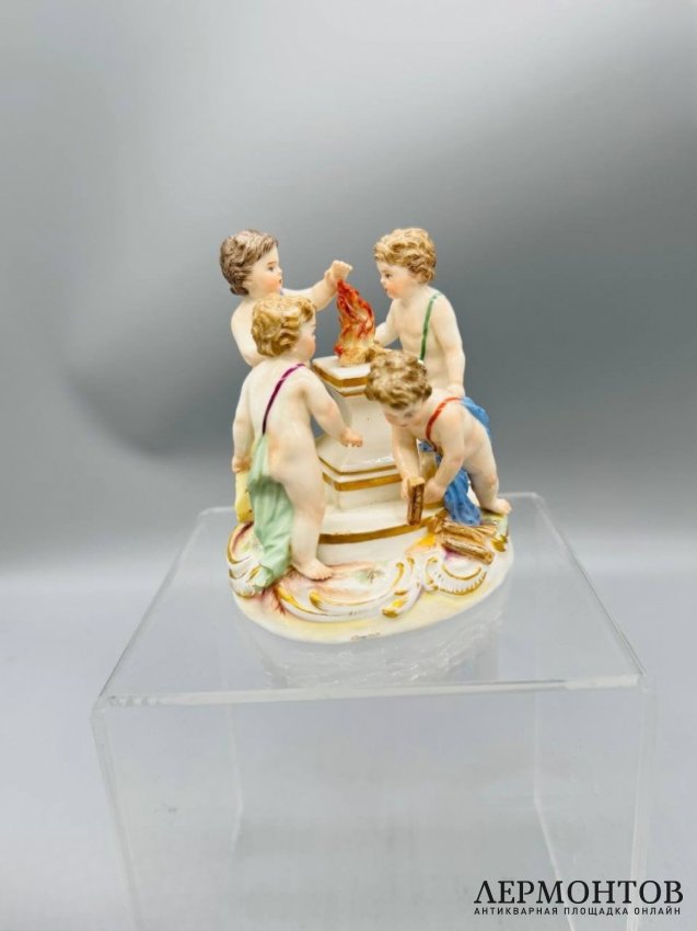 Статуэтка «Амуры разжигают пламя». Фарфор, роспись, Meissen, Германия, 2-я половина 19 века