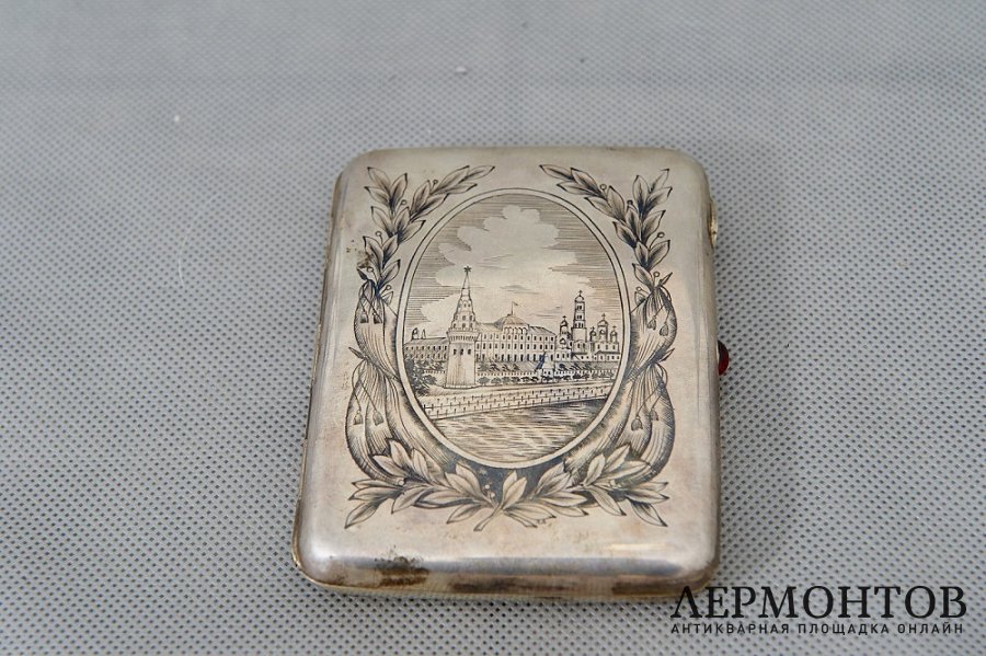 Портсигар. Серебро 875, чернь. СССР, 30-е годы ХХ века.