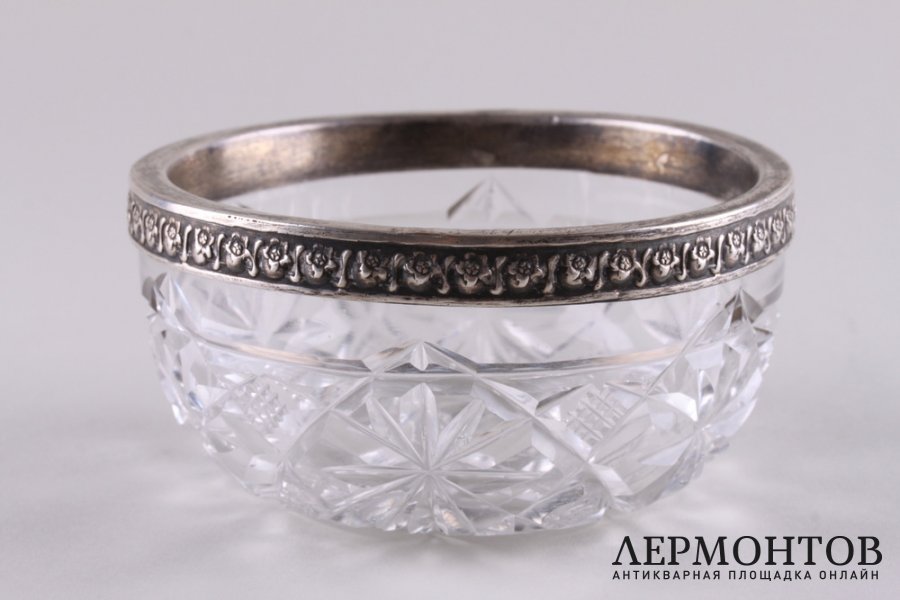 Ваза. 13 Артель. Серебро 84 пробы. Хрусталь, резьба. Россия, 1908-1917 гг.