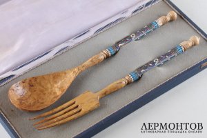 Салатная пара. Серебро 84 пробы, эмаль, карельская береза. Россия