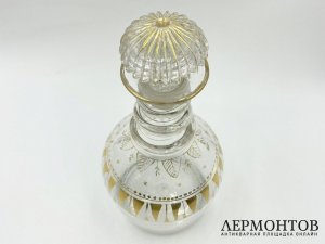 Графин и рюмки. Россия, Императорский стеклянный завод, 19 век. Стекло, роспись.