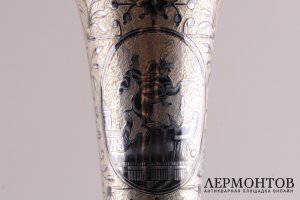 Фужер с черневым узором. Серебро 84 пробы, золочение. Россия, Москва, 1839 г.