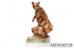 Скульптура Играющие медведи. Венгрия, ман-ра Zsolnay. 1920- 1930-е гг. Фарфор, роспись. 