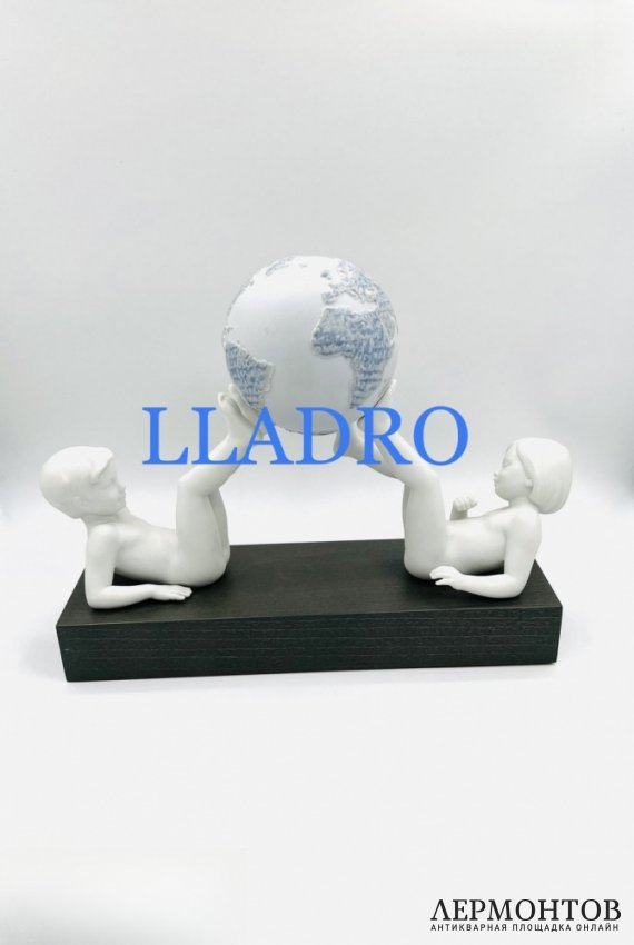 Статуэтка «Братство». Фарфор, роспись, Lladro, Испания, современная работа