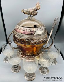 Крюшонница «Охота на кабана» с половником и 5 бокалами. Металл, WMF, ок. 1900