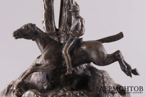 Лампа настольная Охотник на лошади. Бронза, серебрение. Российская империя, 1874-1883