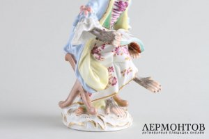 Статуэтка Певица из серии Обезьянний оркестр. Фарфор. Мейсенская мануфактура, 1934-45