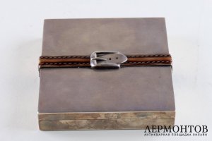 Коробка из серебра 925 пробы с эмалью. Италия, первая половина 20 века.