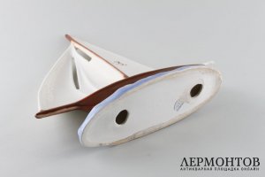 Статуэтка Яхта. Фарфор. Фабрика Ditmar and  Urbach, Чехословакия, 1930-е годы.