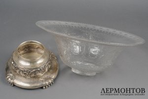 Ваза для фруктов. США, середина 20 в. Серебро 925 пробы, штамп. Стекло.