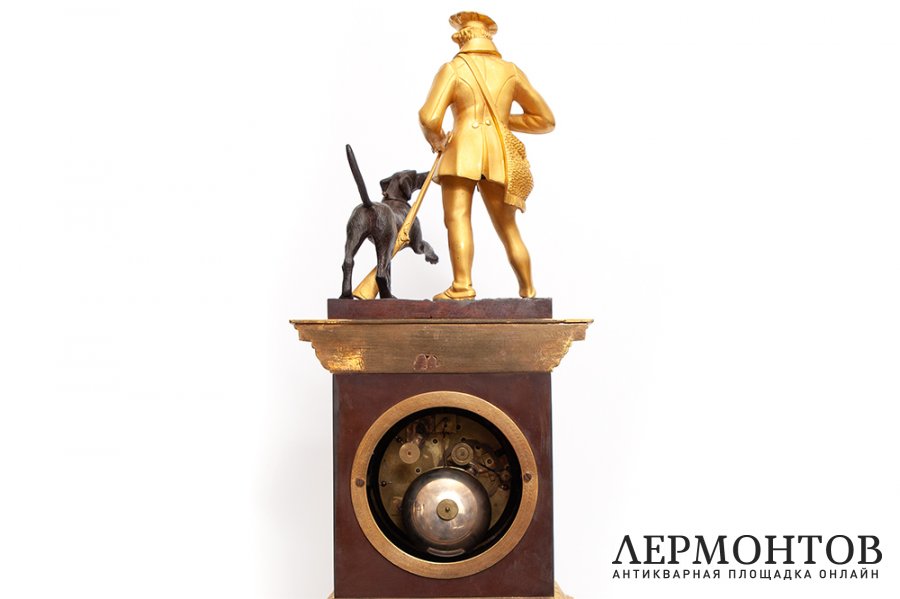 Часы Охота. Бронза.  Франция, Париж. Конец 19 в. Бронза, литье, золочение.