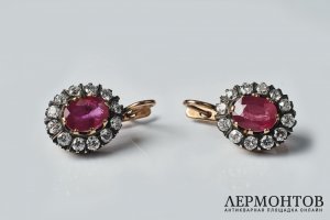 Серьги. Золото 56 пробы. Рубины, бриллианты. Российская Империя, XIX век.