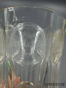 Кубок с крышкой «Дружба и домашнее тепло». Хрусталь, гравировка, Германия, 1820–1850
