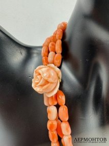 Колье из кораллов с застёжкой-розой. Золото, предположительно Западная Европа, 20 век